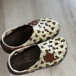 CROCS Cream and Brown Patterned Clogs
